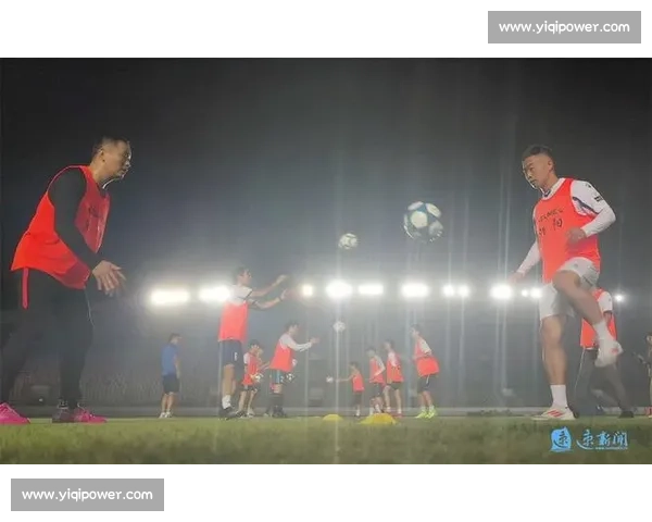绿茵夜训燃斗志！泗阳队冲刺 “宿超” 倒计时